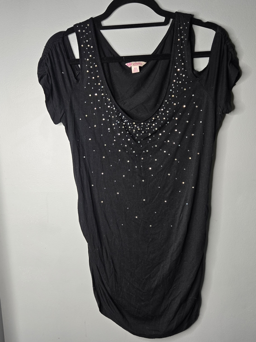 Candie’s Black Rhinestone Cowl Neck Cold Shoulder Top Size XL Y2K